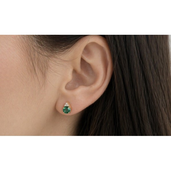 Χρυσό σκουλαρίκι 