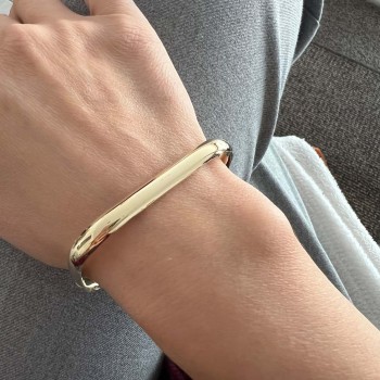 Βραχιόλι τετράγωνο Cuff